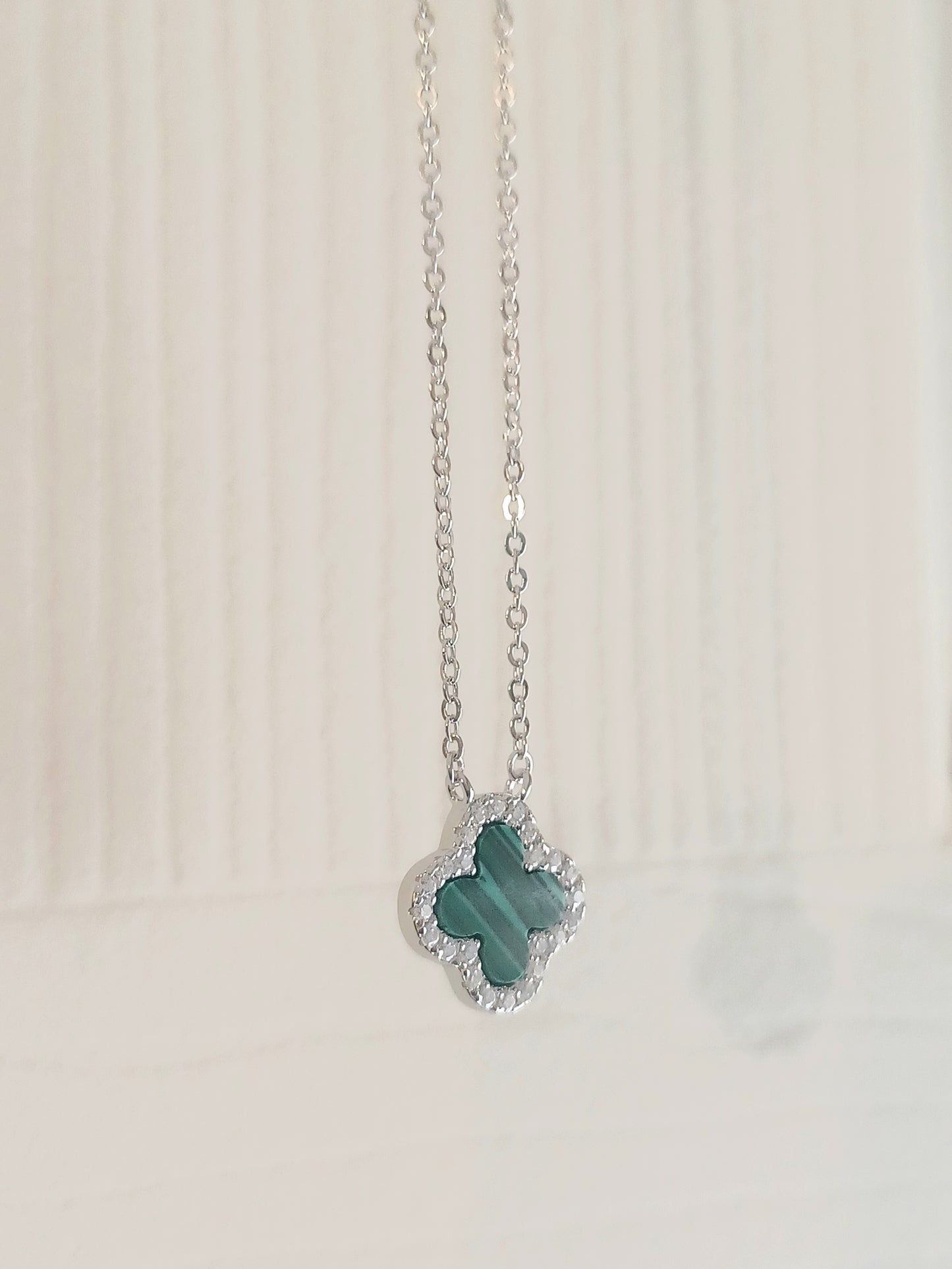 Solid 925 Sterling Silver CZ Diamond Flash Four Leaf Gold Necklaces