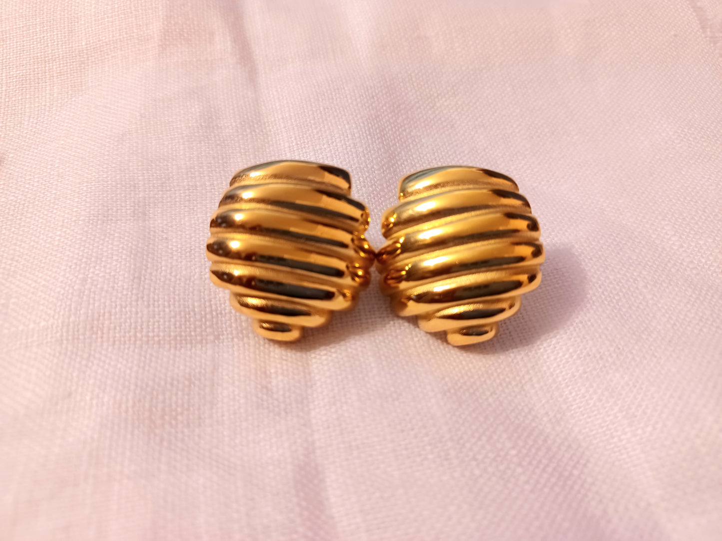 Gold Stripe Chunky Earring