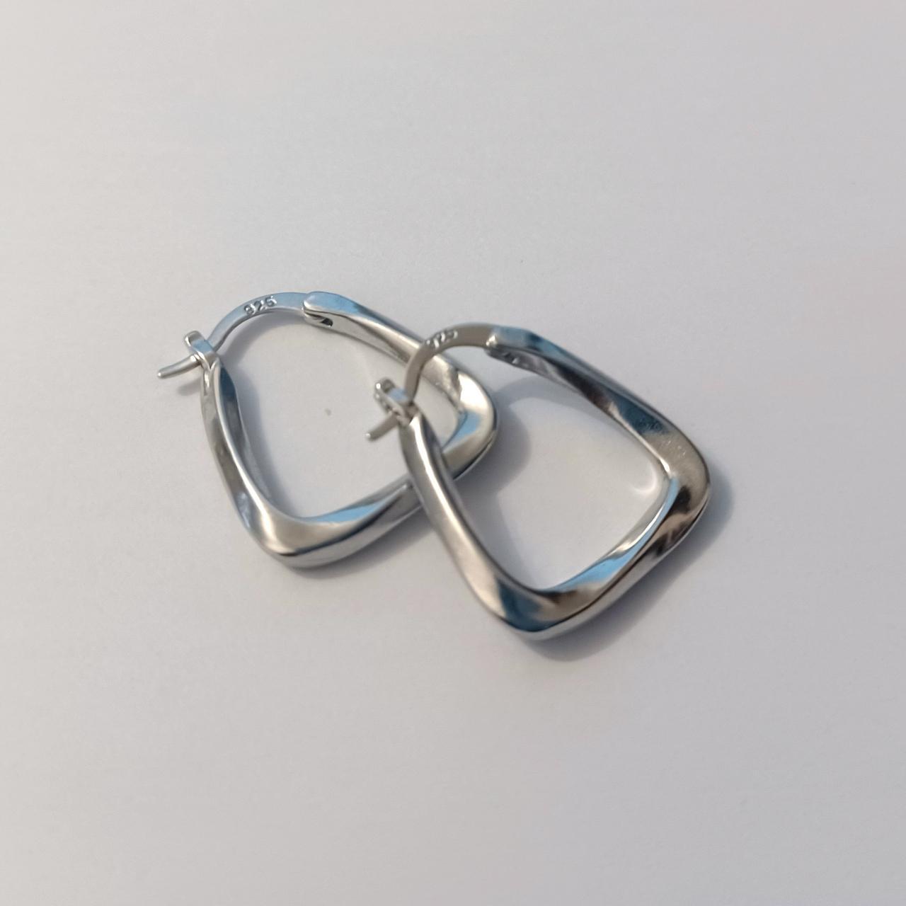 925 Sterling Silver Square Hoop Twisted Earring