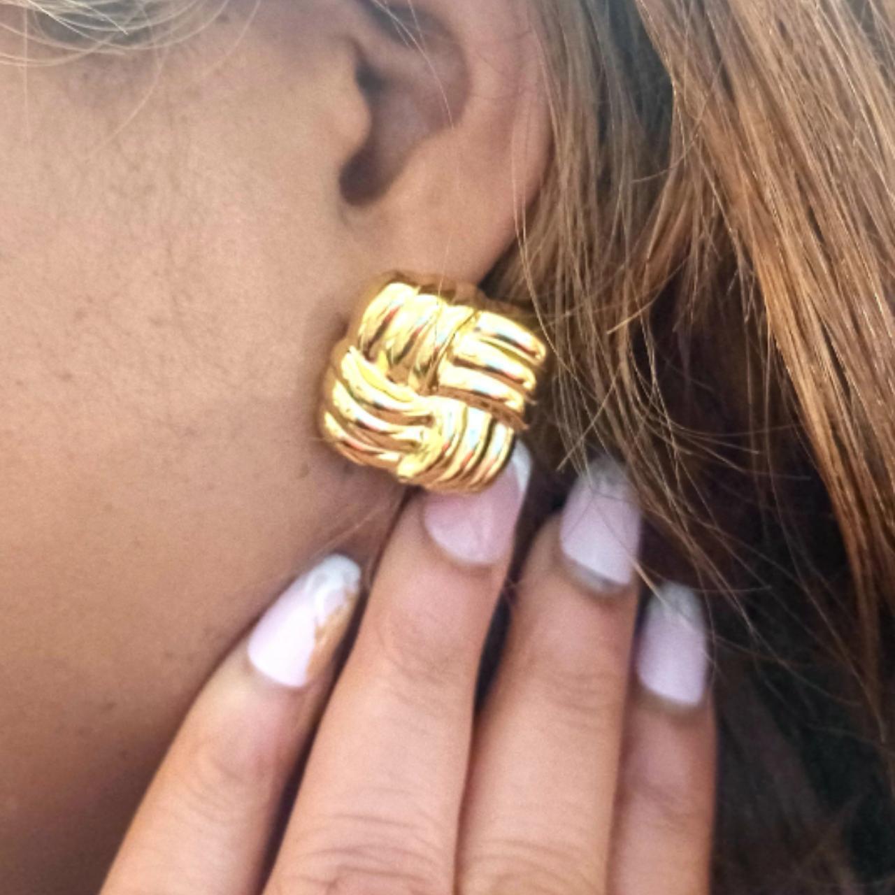 Gold Chunky Stripe Stud Earring